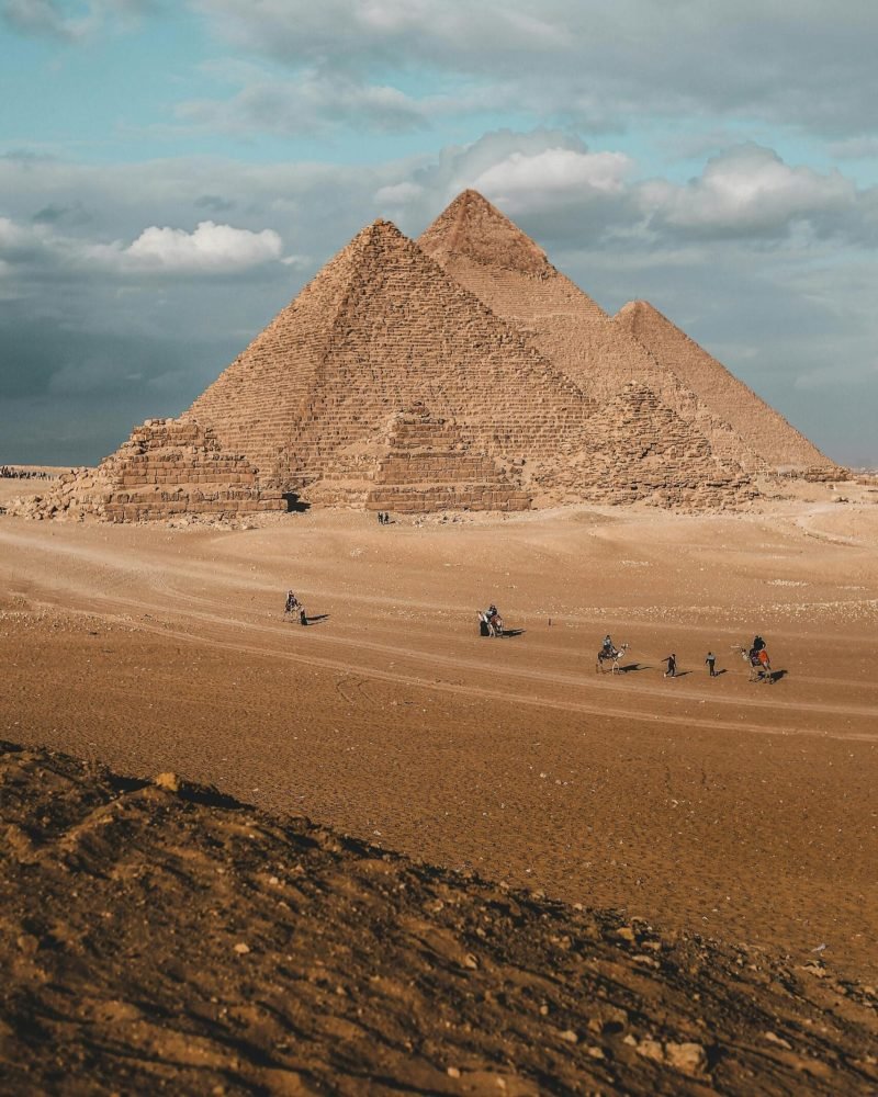 pexels-ozgomz-7566890